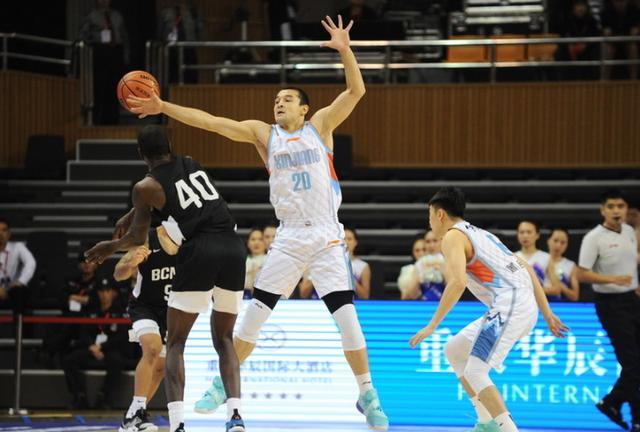 Ning连续五场比赛得分超过挺进下一轮转会期新疆广汇调整名单以备NBA总决赛，上海海港围绕欧冠再遭质疑直接炸裂的简单介绍